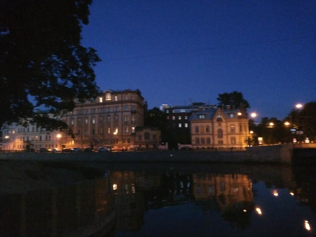 Charming St. Petersburg Apartment מראה חיצוני תמונה